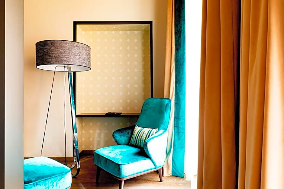 Amadomus Luxury Suites