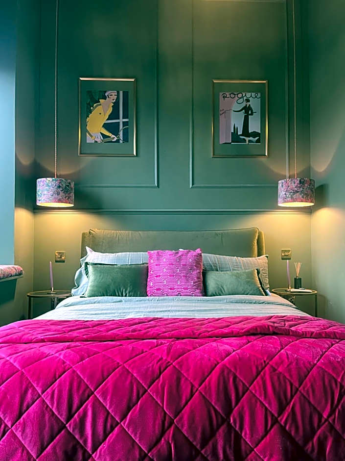 The Bank Aparthotel by Coorie Doon Stays