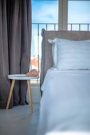 Junior Suite with Panoramic Sea View