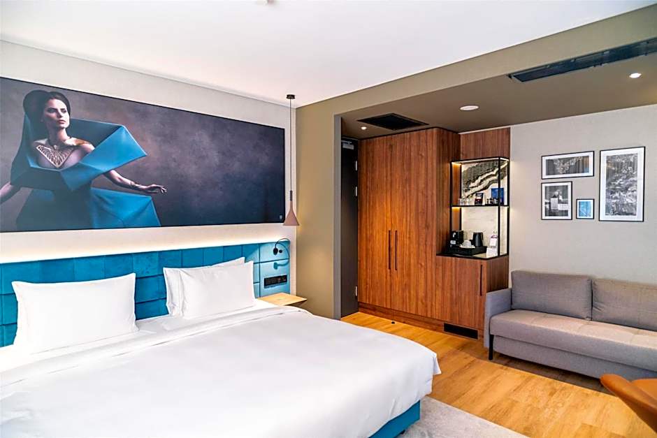 Photo 1 of 15 of Junior Suite