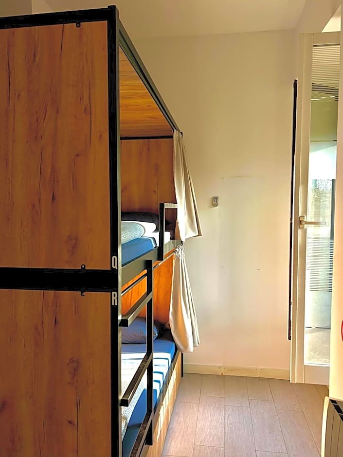 Downtown River Hostel