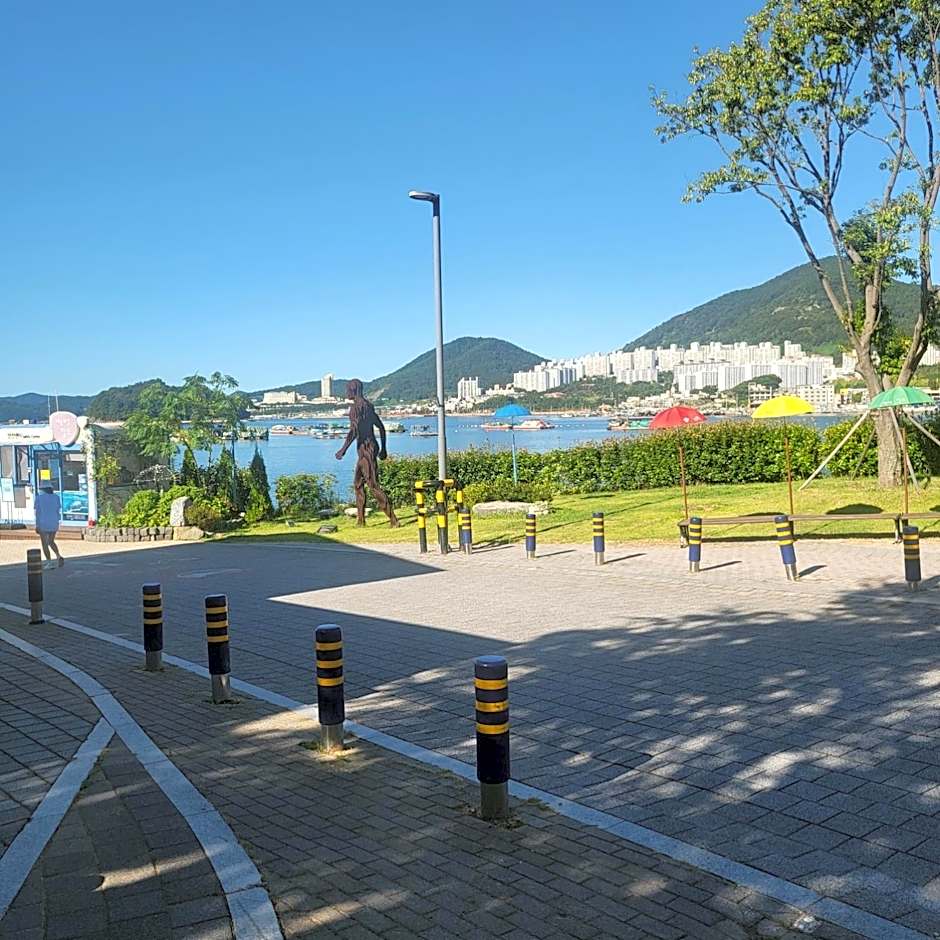 Sea Star Hostel