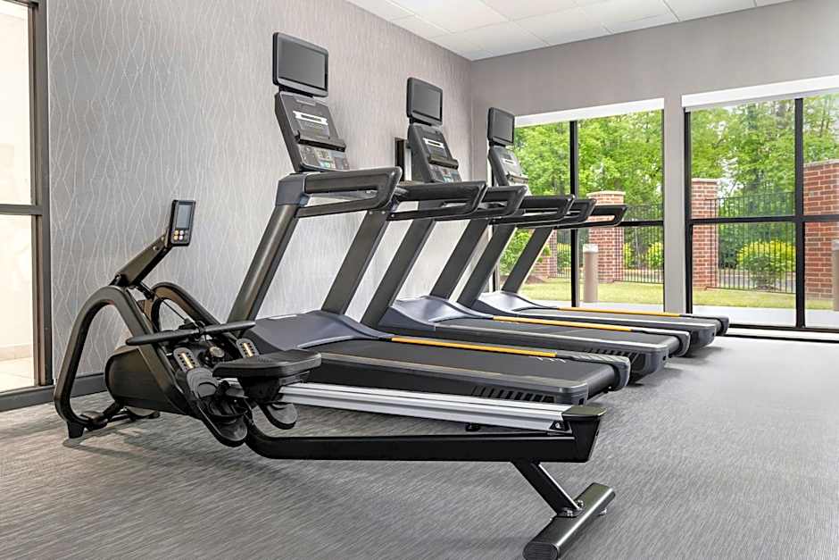 Courtyard by Marriott Largo Medical Center Drive
