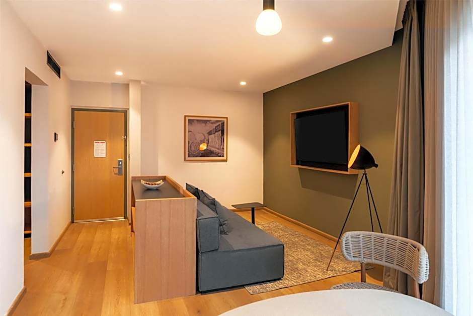 Hilton Garden Inn Tijuana Airport