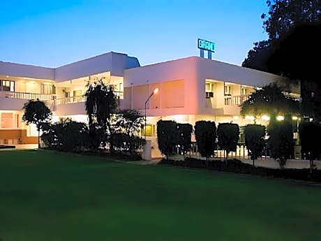 Grand Hotel Agra