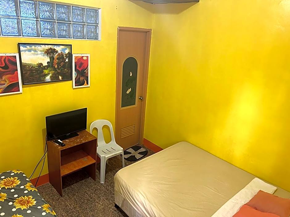 Aranas-Carillo Travellers Inn