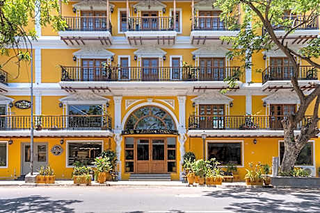 La Moon Puducherry