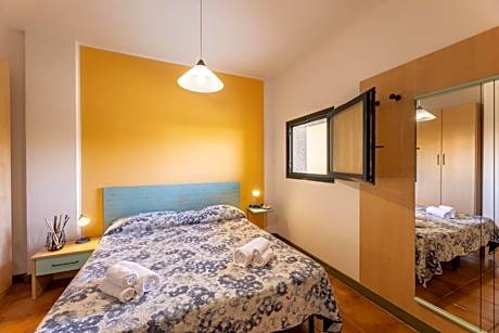 One-Bedroom Apartment (4 Adults)