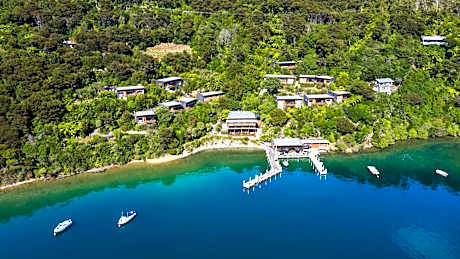 Bay Of Many Coves Resort