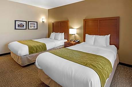 Superior Queen Room with Two Queen Beds - Accessible/Non-Smoking