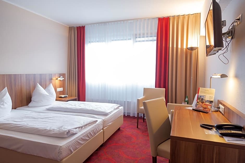 Das Ebertor - Hotel & Hostel