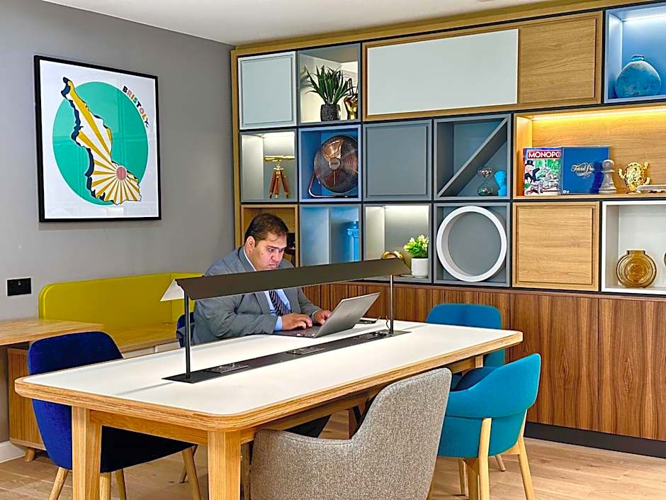 Holiday Inn Bristol Airport By IHG