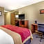 Comfort Inn & Suites Hays I-70