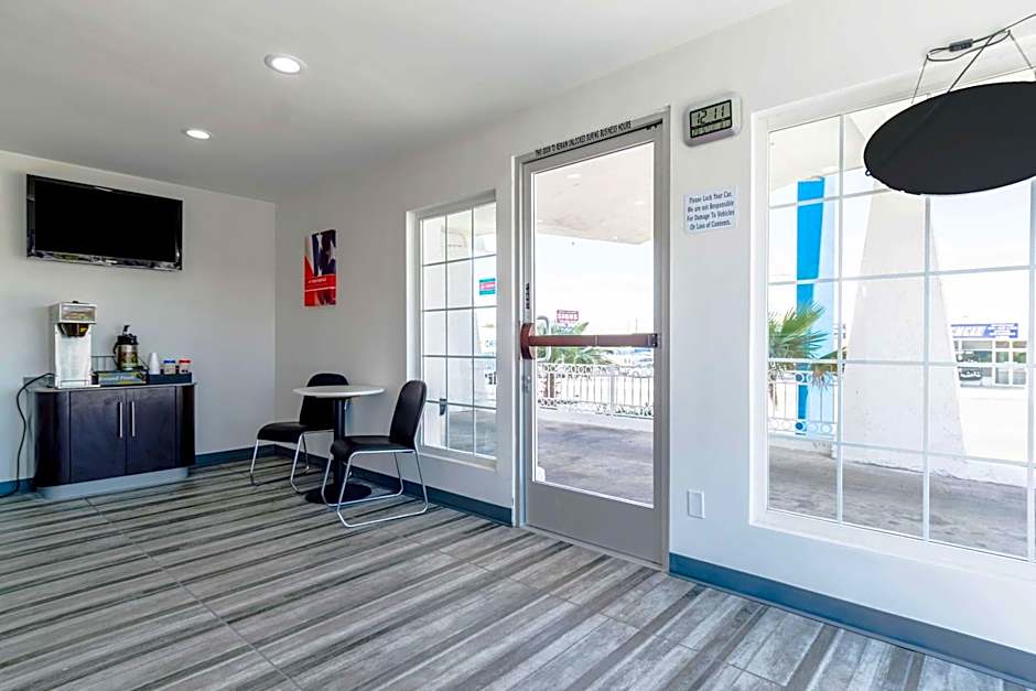 Motel 6-Barstow, CA - Route 66