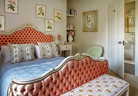 Pytts House Boutique Bed & Breakfast