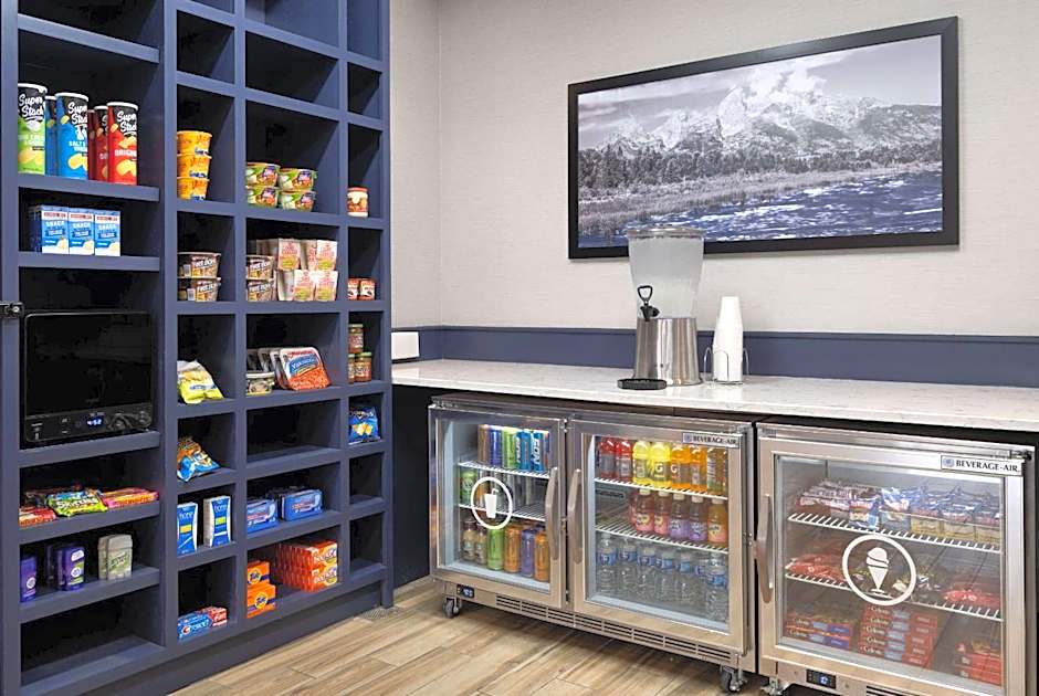 AmericInn by Wyndham Casper Event Center Area