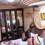 Q Hotel