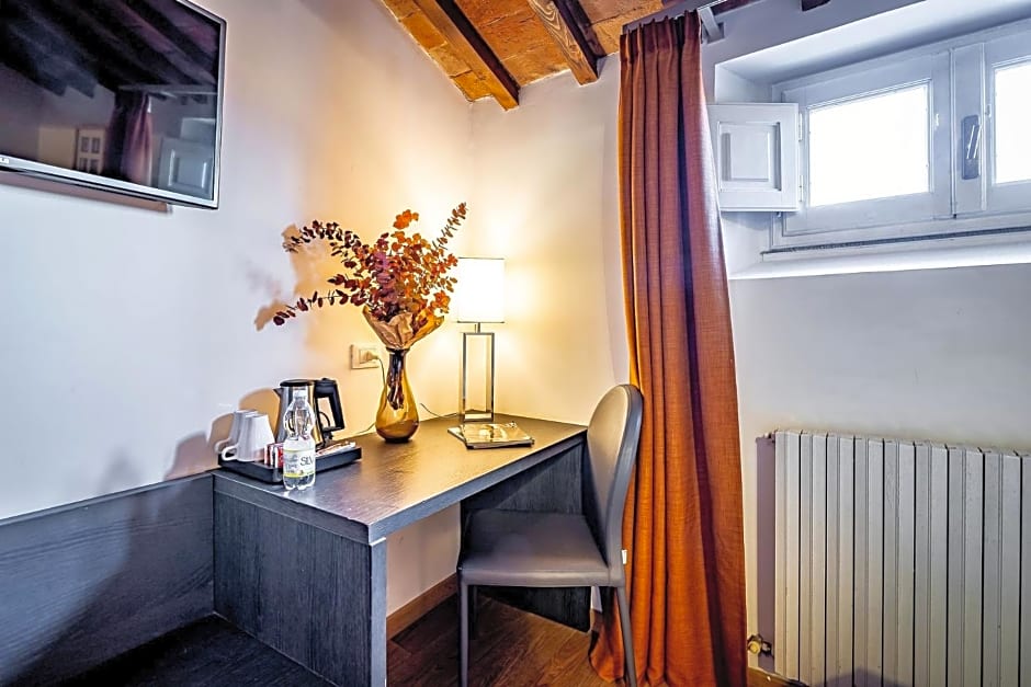 Martelli 6 Suite & Apartments