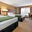 Country Inn & Suites by Radisson, Stevens Point, WI