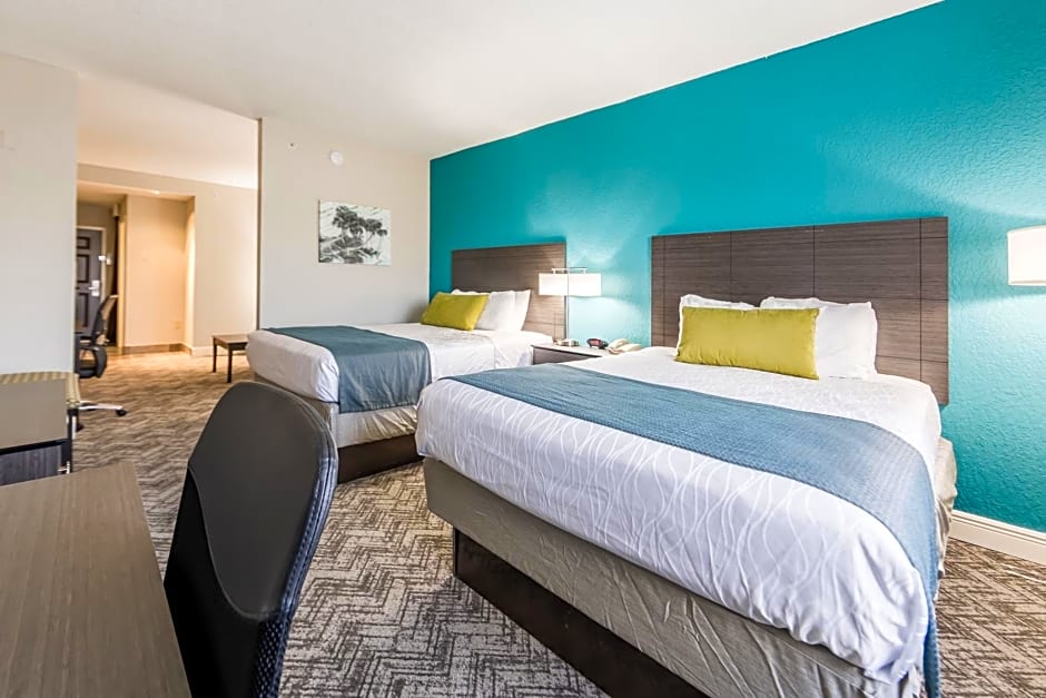 Best Western Plus Sebastian Hotel & Suites