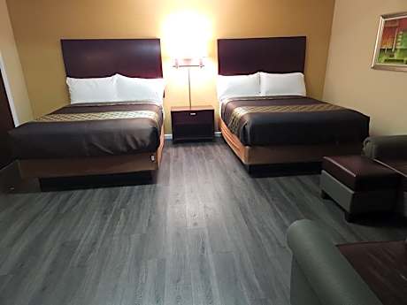 Queen Room with Two Queen Beds - Non-Smoking