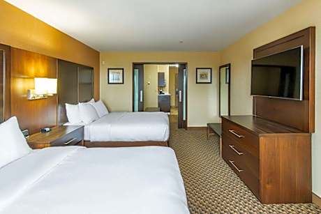 One Room Suite with Two Queen Beds and Sofa bed - Non Smoking