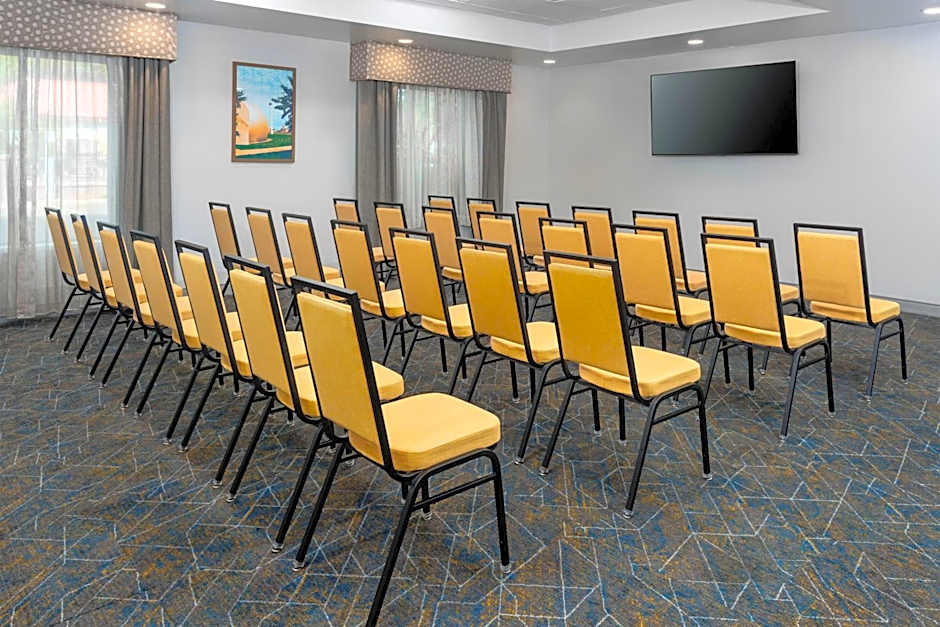 Hampton Inn & Suites Springfield Downtown