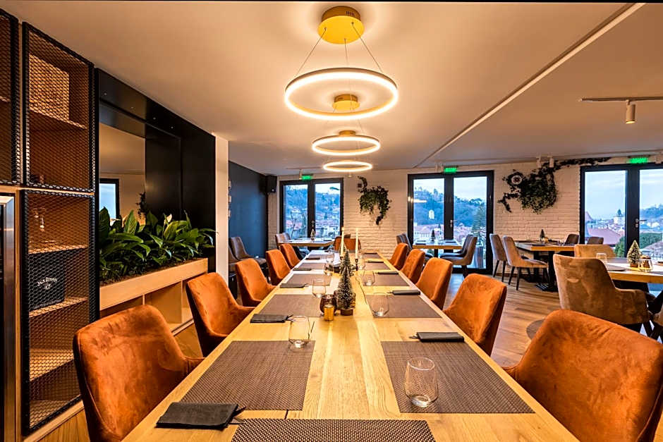 UpperHouse Suites & More