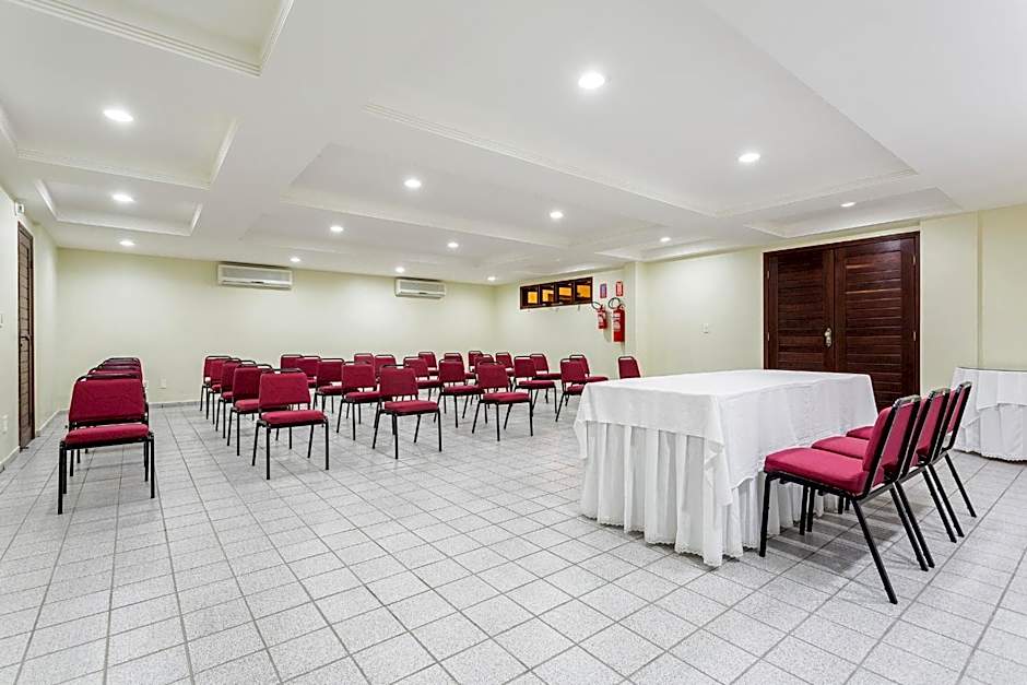 Pizzato Praia Hotel