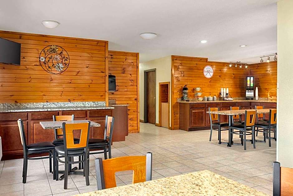 Howard Johnson by Wyndham Pigeon Forge