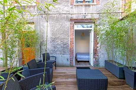 Apartment with Terrace