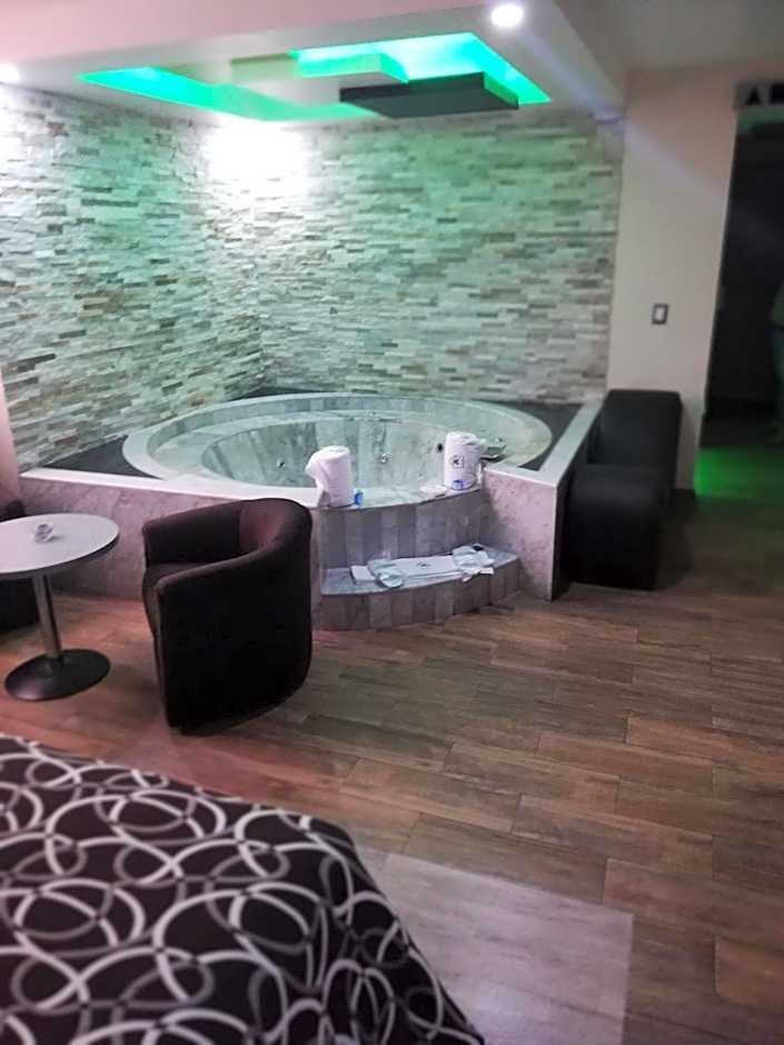 Photo 1 of 9 of Deluxe Suite, Jetted Tub