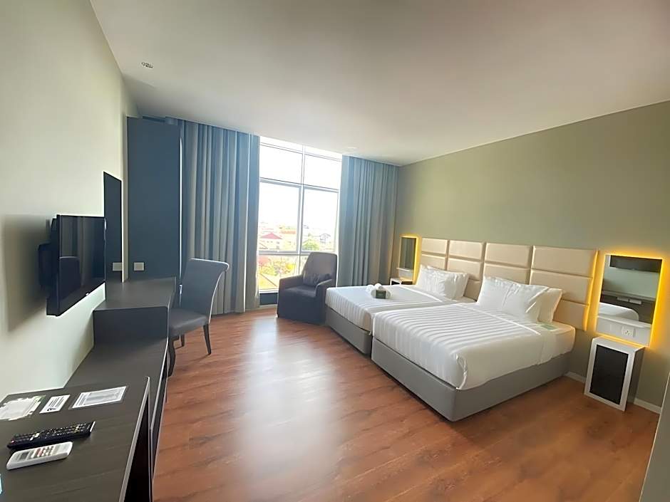 Stirling Suites by Evernent