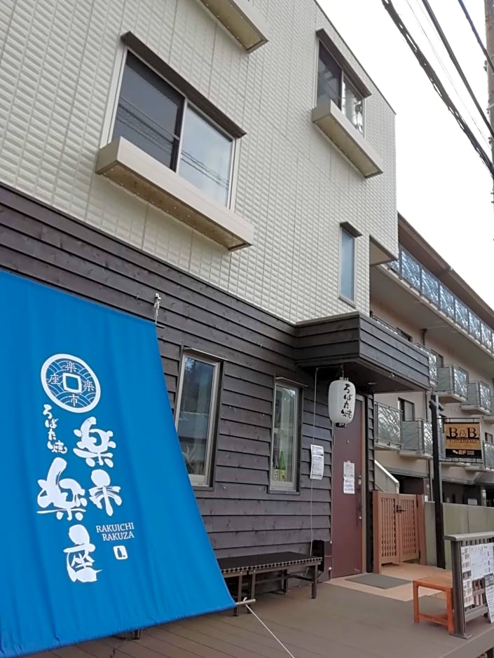 B&B YUIGAHAMA