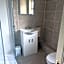 Heeneys Lodge B&B