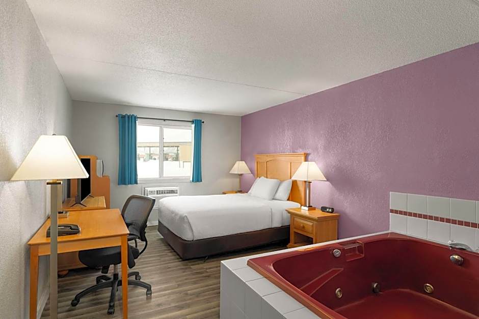 Sauk River Inn & Suites, a Travelodge by Wyndham
