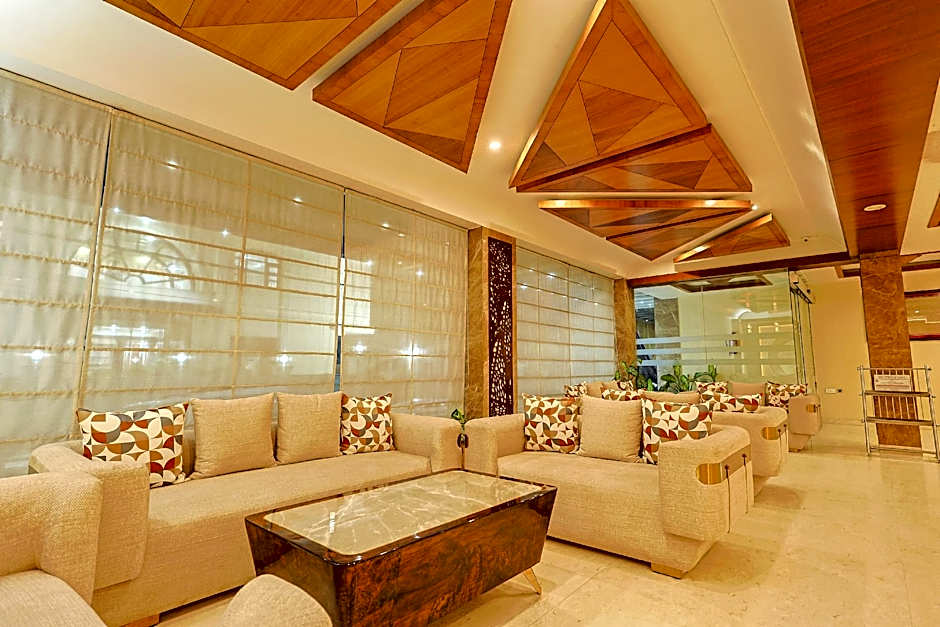 Hotel Silk City