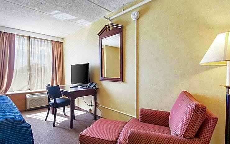 Rodeway Inn