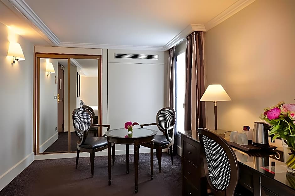 Hotel Royal Saint Honore Paris Louvre