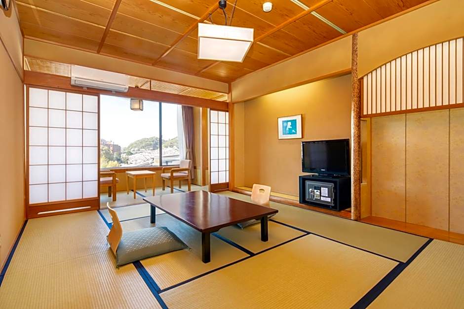 Photo 1 of 6 of Standard Japanese Style, Mountain View, West Wing
