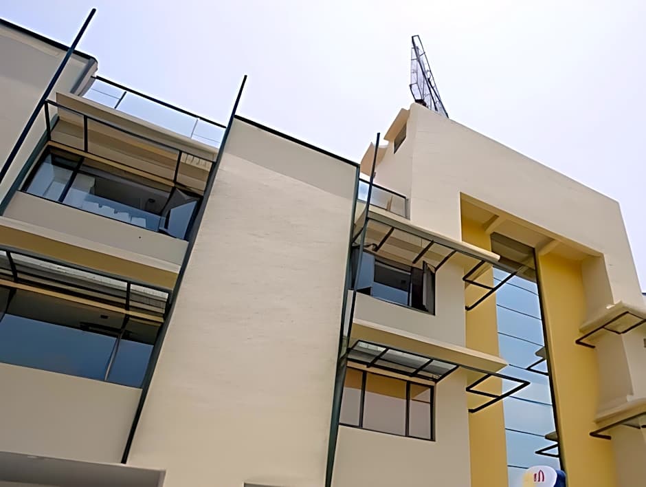 Hotel Dhans – Chennai, IL