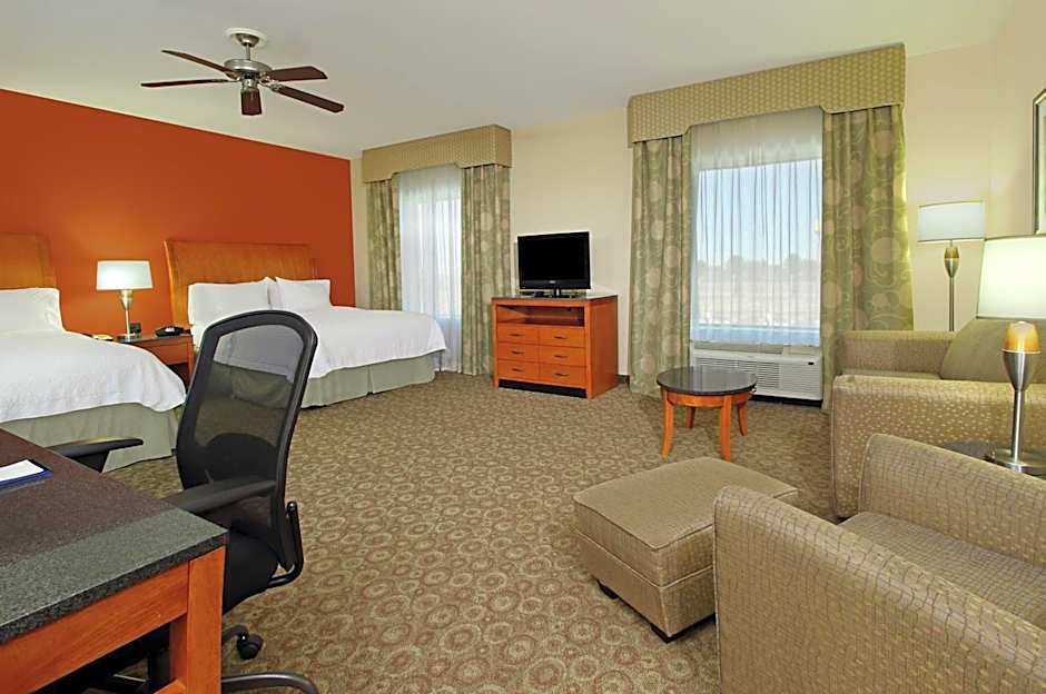Hampton Inn By Hilton & Suites Buffalo