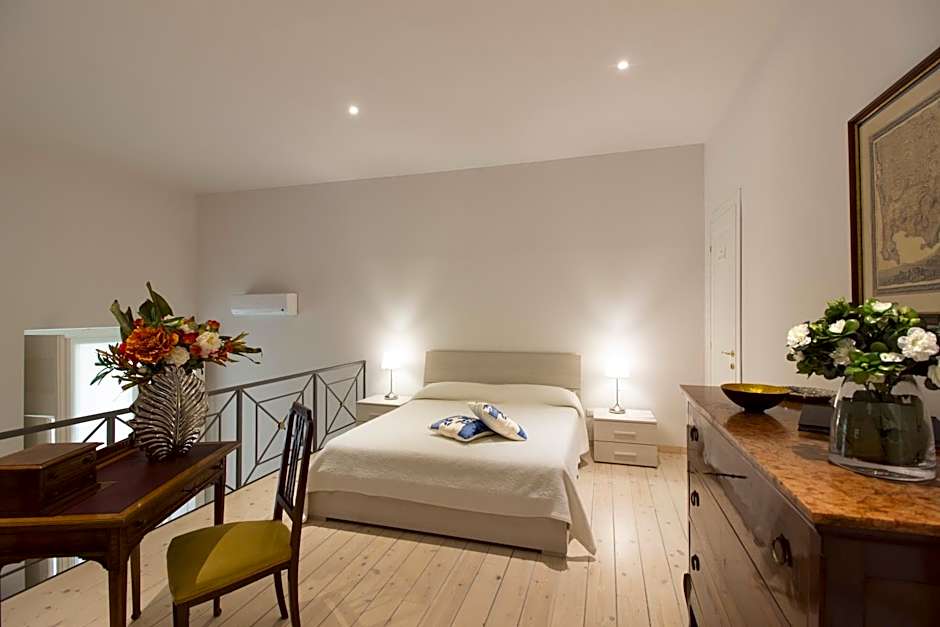 Palazzo d'Auria ApartHotel