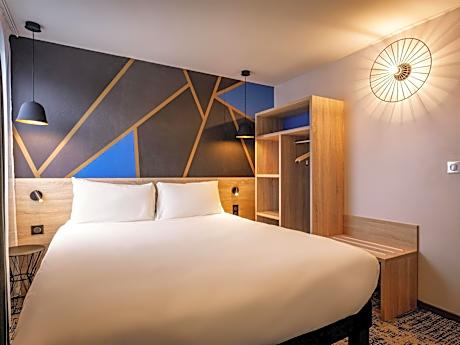ibis Styles Valenciennes Petite Foret