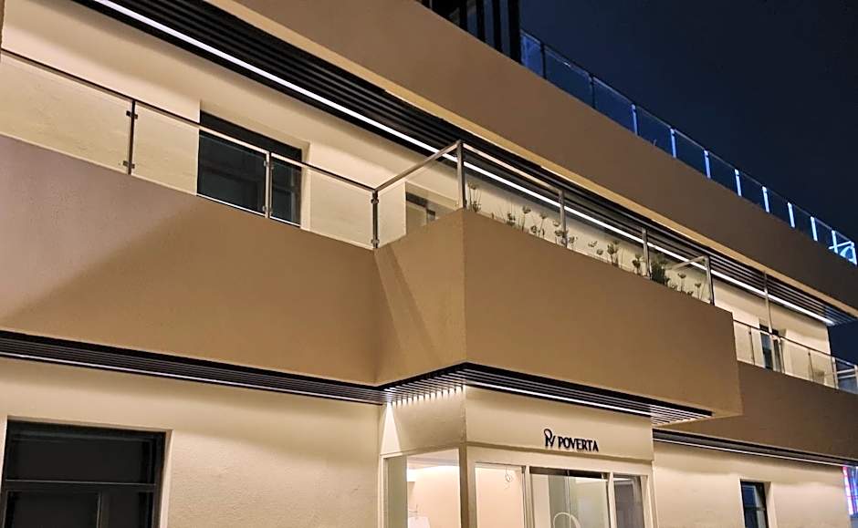 Gyeongju Poverta Hotel