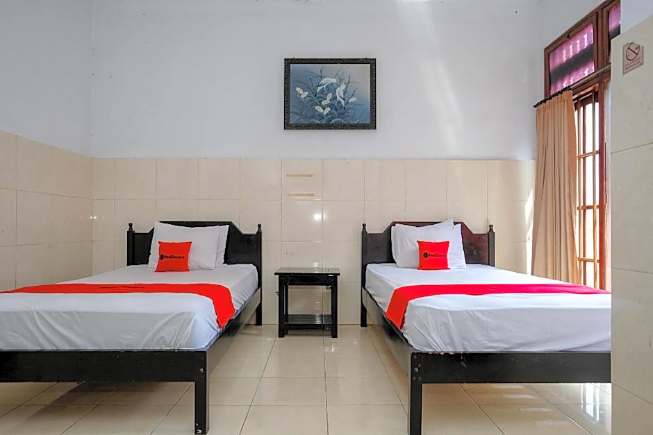 RedDoorz @ Hotel Dewata Indah Denpasar