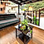 Gringo Bill's Boutique Hotel