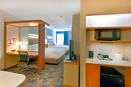 Suite with Two Queen Beds and Sofa Bed - Hearing Accessible