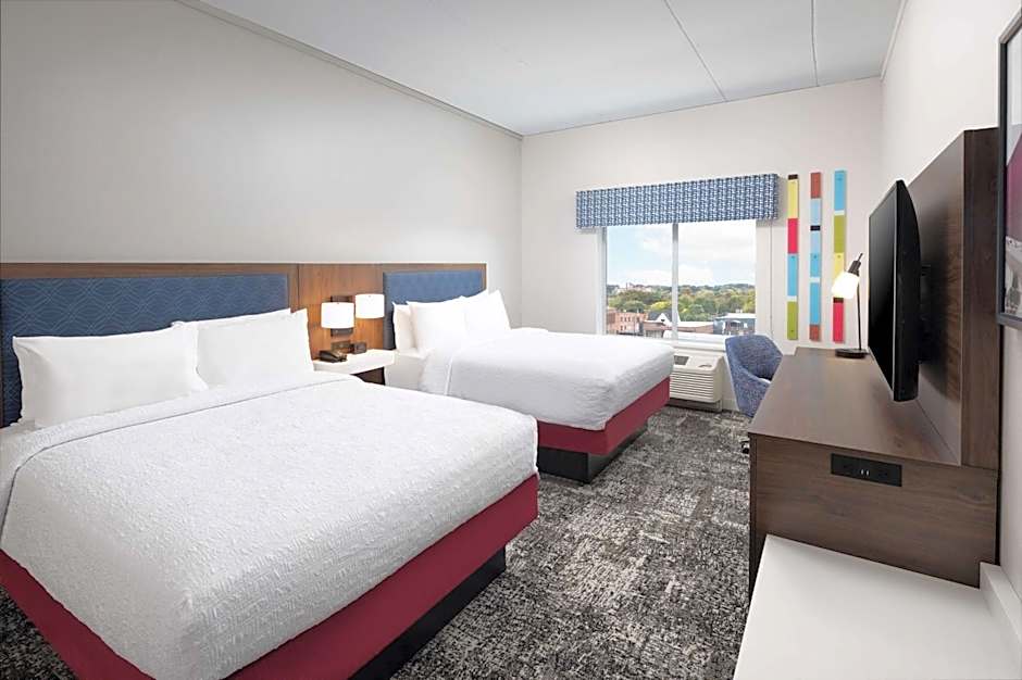 Hampton Inn & Suites Rochester Downtown