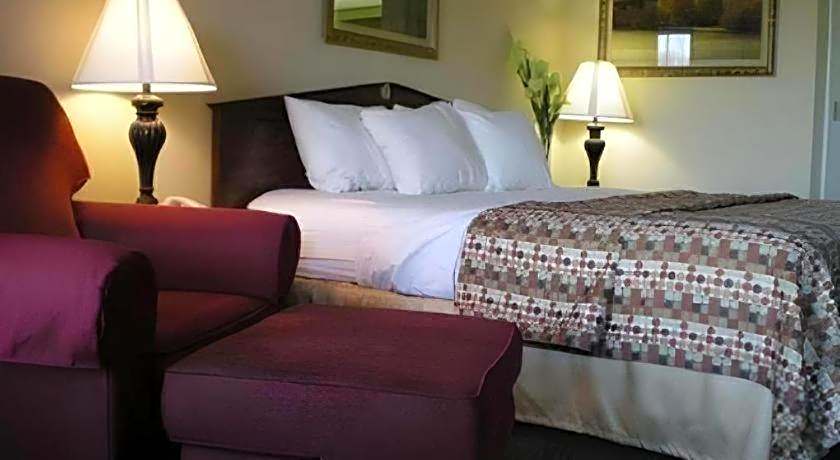 Quality Inn Bessemer I-20 exit 108